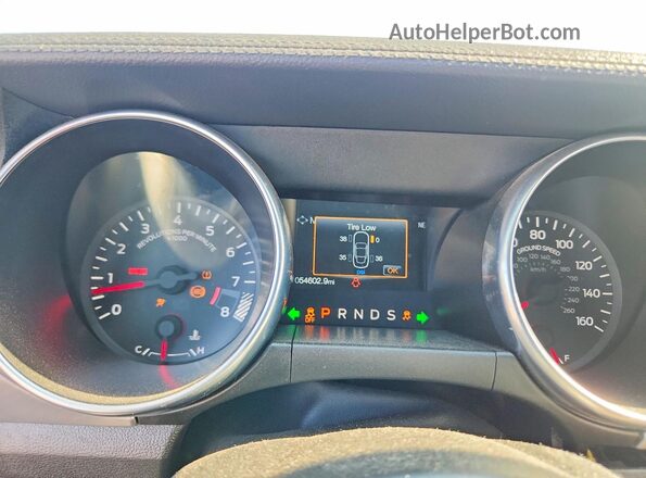 1FA6P8CF2N5144444 2022 FORD MUSTANG Black ხელსაწყოთა პანელის ხედი