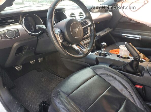 1FA6P8CF3G5264353 2016 FORD MUSTANG White Вид панелі приладів