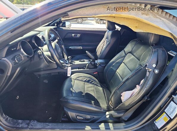 1FA6P8CF3H5210231 2017 FORD MUSTANG Black Սալոնի դիմացի տեսք