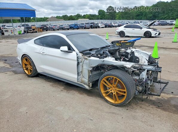 1FA6P8CF3J5113133 2018 FORD MUSTANG White Delantero derecho
