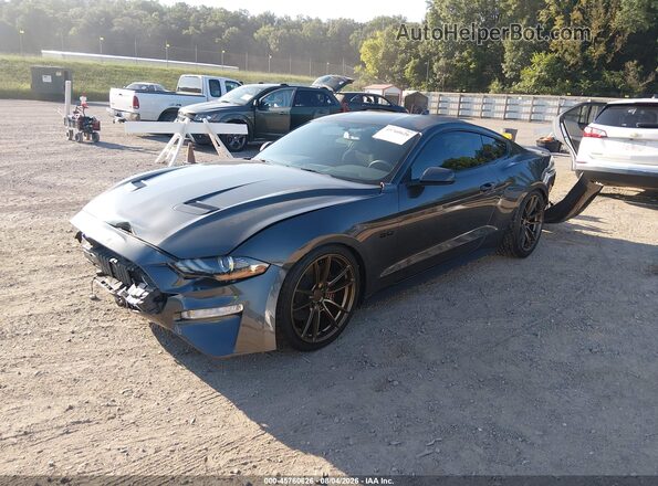 1FA6P8CF3L5189096 2020 FORD MUSTANG Gray Vista tres cuartos delantera izquierda