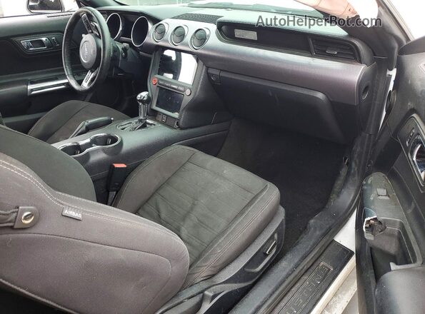 1FA6P8CF4G5333163 2016 FORD MUSTANG White Dashboard view