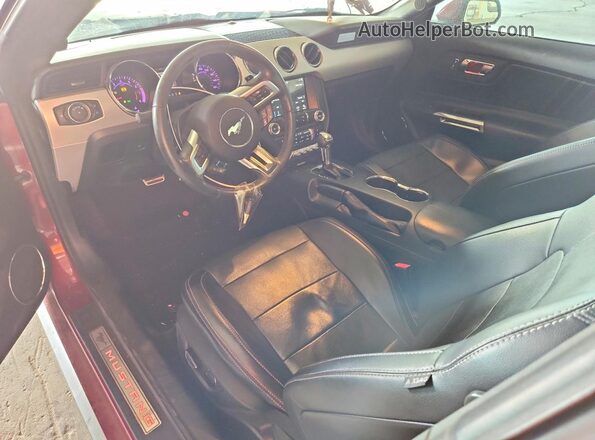 1FA6P8CF4H5249538 2017 FORD MUSTANG Красный Вид панели приборов