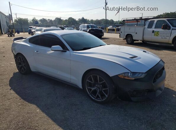 1FA6P8CF4K5174038 2019 FORD MUSTANG White Front right