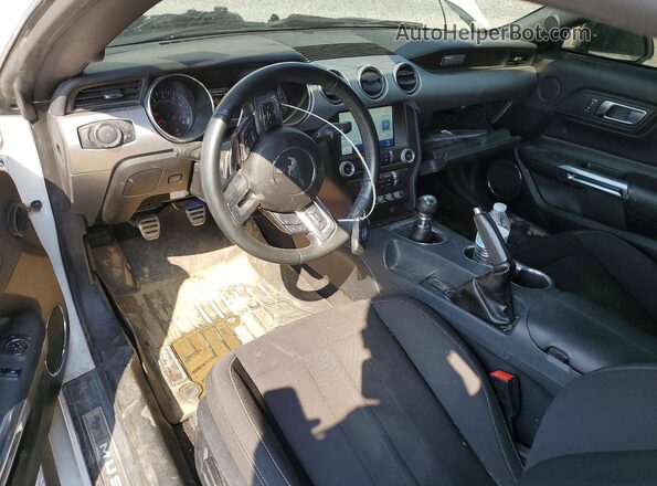 1FA6P8CF4M5118958 2021 FORD MUSTANG White Dashboard view