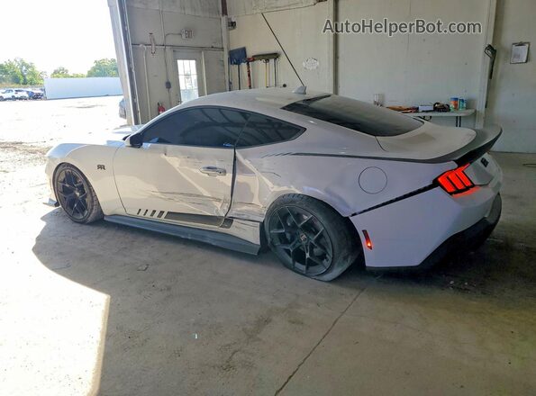 1FA6P8CF4S5400451 2025 FORD MUSTANG Белый Задняя левая четверть