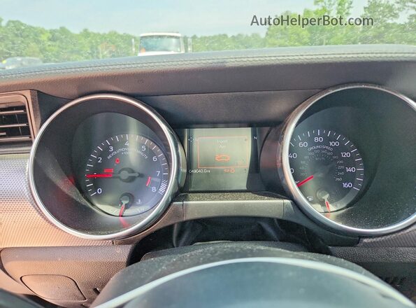 1FA6P8CF5J5153424 2018 FORD MUSTANG White Widok zestawu wskaźników