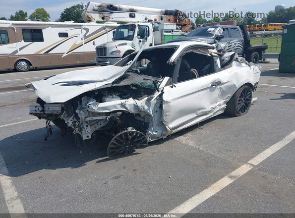 1FA6P8CF6H5259097 2017 FORD MUSTANG White წინა მარცხენა ხედი სამი მეოთხედიდან