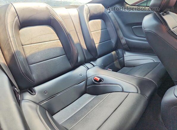 1FA6P8CF6L5108186 2020 FORD MUSTANG Белый Вид задних сидений