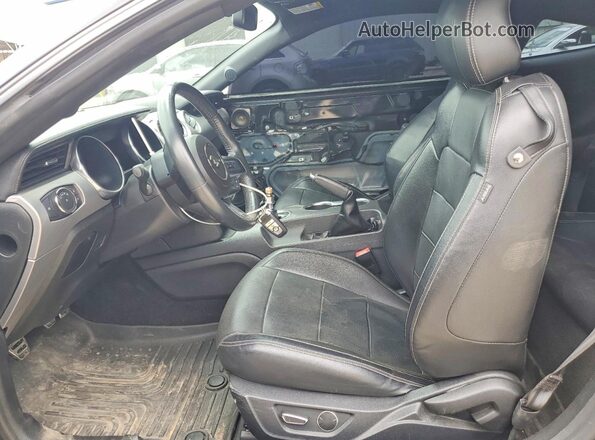1FA6P8CF7J5117217 2018 FORD MUSTANG Black Widok wnętrza z przodu