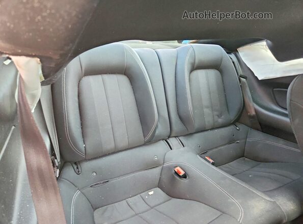 1FA6P8CF7K5163339 2019 FORD MUSTANG Silver უკანა სავარძლების ხედი