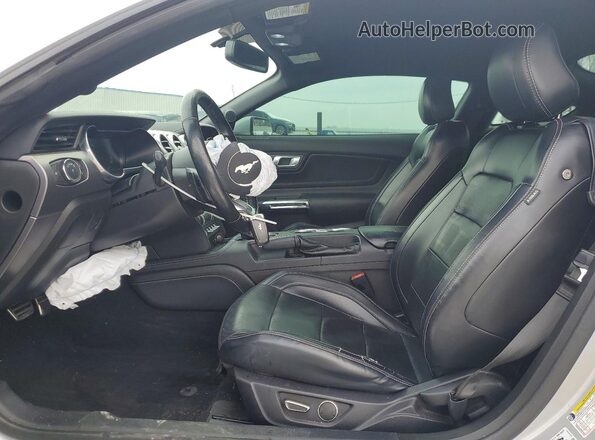 1FA6P8CF7K5164247 2019 FORD MUSTANG Серый Вид салона спереди