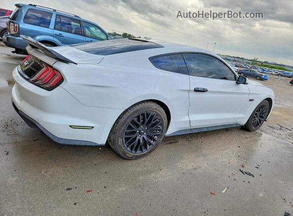 1FA6P8CF8K5122962 2019 FORD MUSTANG White Tył prawy