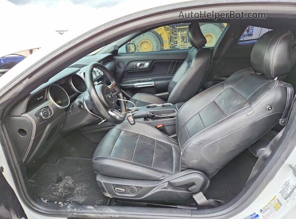 1FA6P8CF8K5122962 2019 FORD MUSTANG White Widok wnętrza z przodu