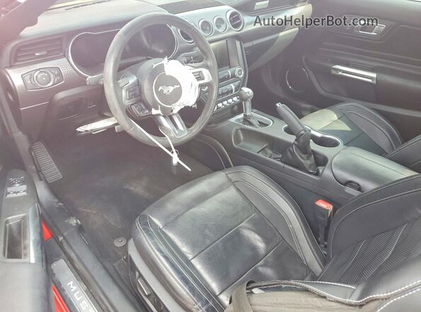 1FA6P8CF8M5134127 2021 FORD MUSTANG Red Առջևի վահանակի տեսք