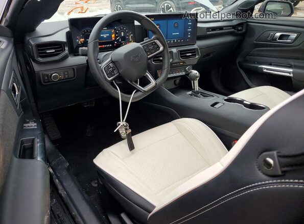 1FA6P8CF8S5419018 2025 FORD MUSTANG Black წინა პანელის ხედი