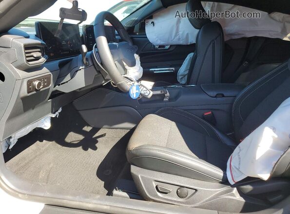 1FA6P8CF8T5401801 2026 FORD MUSTANG White Vista interior delantera