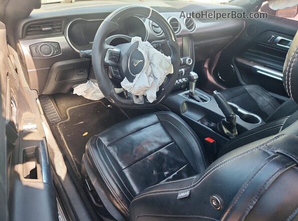 1FA6P8CF9J5180464 2018 FORD MUSTANG Серый Вид панели приборов