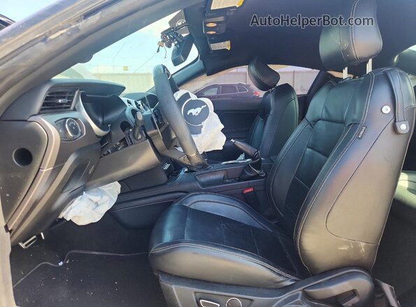 1FA6P8CF9J5180464 2018 FORD MUSTANG Серый Вид салона спереди