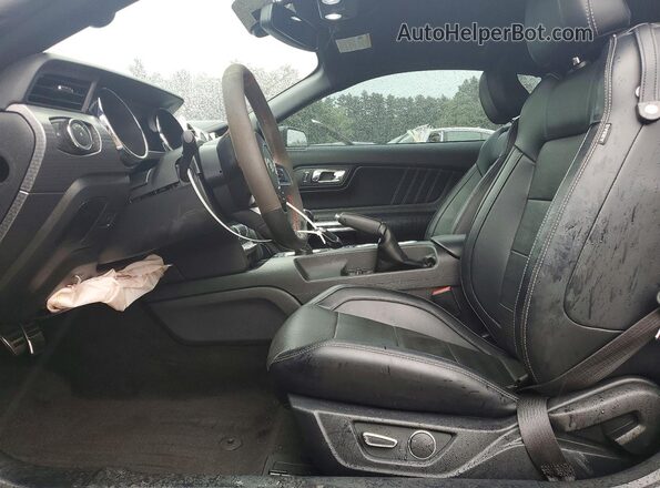 1FA6P8CFXG5250546 2016 FORD MUSTANG Green Front interior view