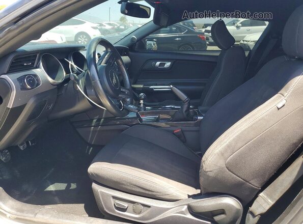 1FA6P8CFXK5169264 2019 FORD MUSTANG Черный Вид салона спереди