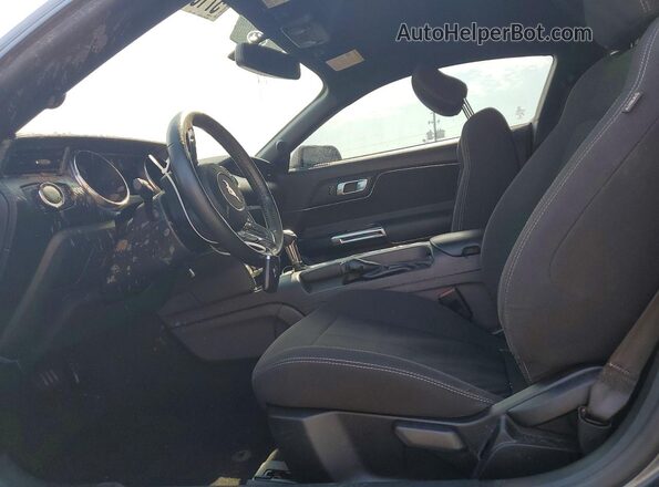 1FA6P8TH0L5172810 2020 FORD MUSTANG Gray Front interior view