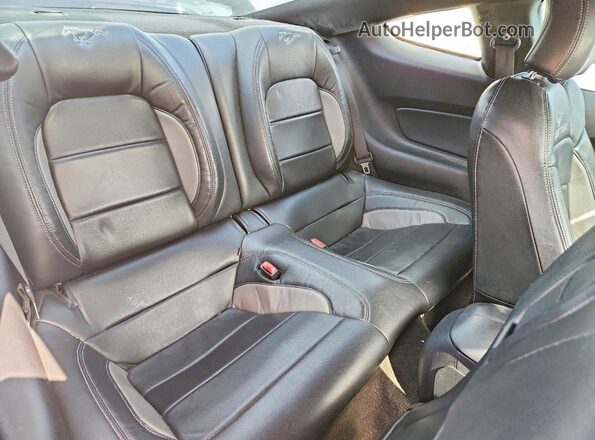 1FA6P8TH1G5255801 2016 FORD MUSTANG Black Widok tylnych siedzeń