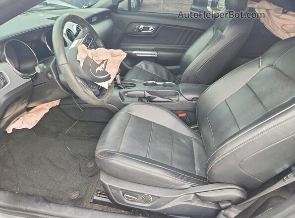 1FA6P8TH1H5288847 2017 FORD MUSTANG Silver Vista interior delantera