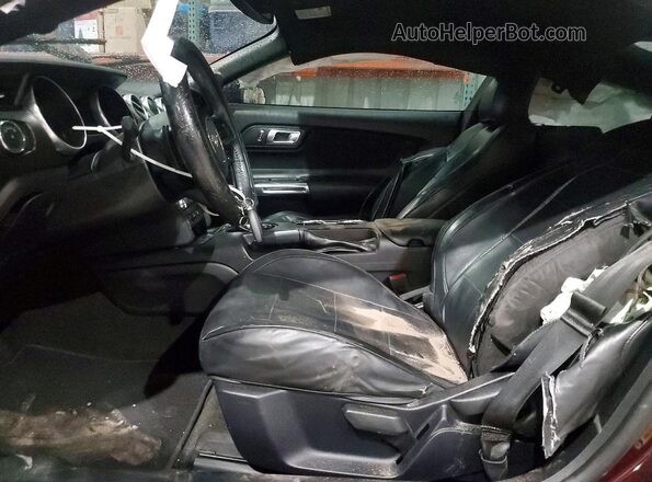 1FA6P8TH1J5165149 2018 FORD MUSTANG Бордовый Вид салона спереди