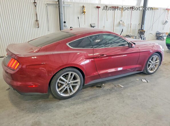 1FA6P8TH2H5286928 2017 FORD MUSTANG Красный Задняя правая четверть