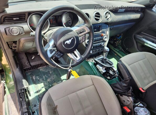 1FA6P8TH2N5146552 2022 FORD MUSTANG Green Widok deski rozdzielczej