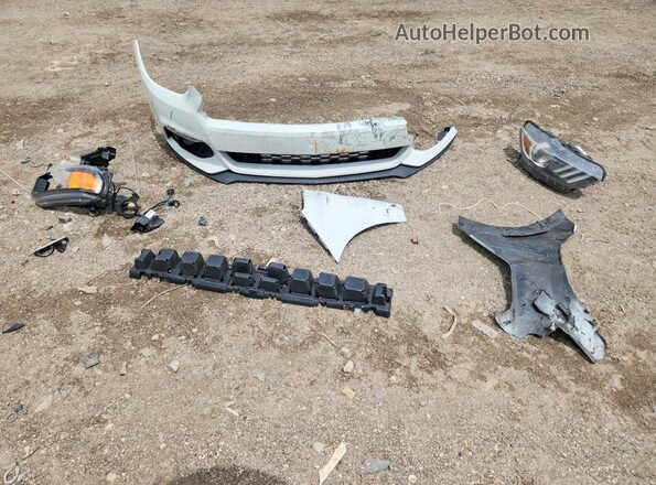 1FA6P8TH3G5222654 2016 FORD MUSTANG Белый Вид подкапотного пространства