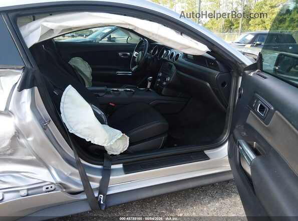 1FA6P8TH3J5102361 2018 FORD MUSTANG Silver Սալոնի դիմացի տեսք
