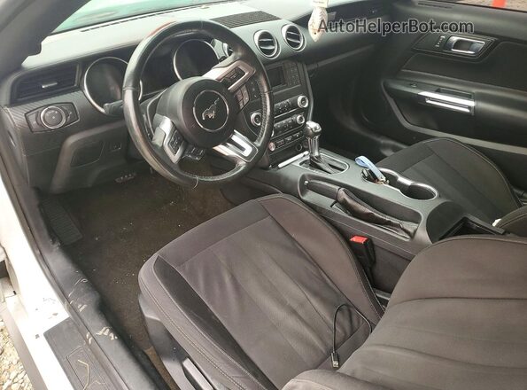 1FA6P8TH3K5105634 2019 FORD MUSTANG White Dashboard view