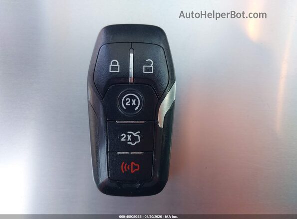 1FA6P8TH4G5261172 2016 FORD MUSTANG Red Vista del salpicadero