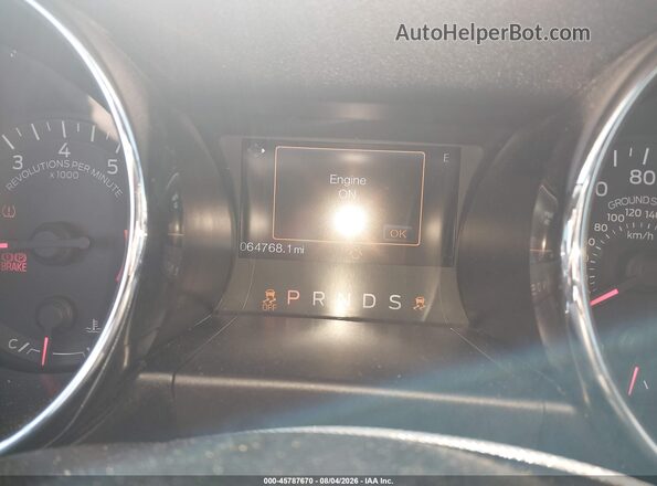 1FA6P8TH4H5246334 2017 FORD MUSTANG Red Widok tylnych siedzeń