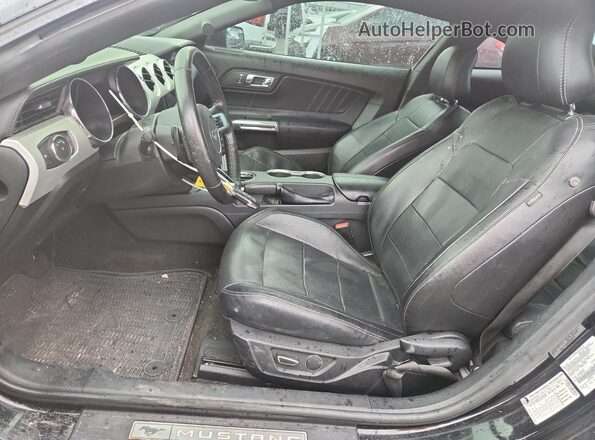1FA6P8TH4H5310274 2017 FORD MUSTANG Черный Вид салона спереди