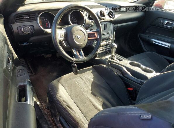 1FA6P8TH4J5179658 2018 FORD MUSTANG Красный Вид панели приборов