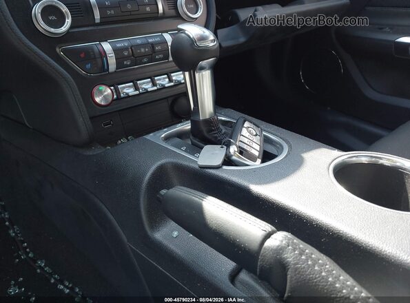 1FA6P8TH4L5108902 2020 FORD MUSTANG Black Вид панелі приладів
