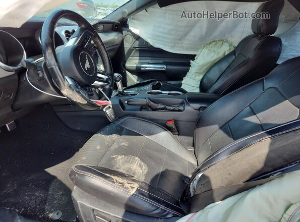 1FA6P8TH4L5138630 2020 FORD MUSTANG Silver Вид салону спереду