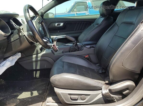 1FA6P8TH4L5146176 2020 FORD MUSTANG Black Front interior view
