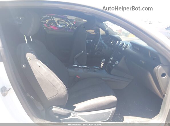 1FA6P8TH4P5101163 2023 FORD MUSTANG White Vista interior delantera