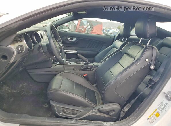 1FA6P8TH4P5110574 2023 FORD MUSTANG White Front interior view