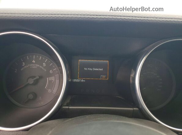 1FA6P8TH4P5110574 2023 FORD MUSTANG White Instrument cluster view