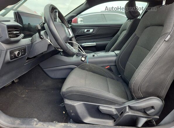 1FA6P8TH4S5104489 2025 FORD MUSTANG Red Vista interior delantera