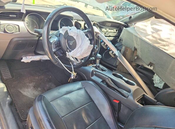 1FA6P8TH5L5163035 2020 FORD MUSTANG Gray Vista del salpicadero
