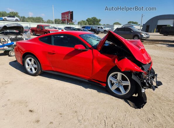 1FA6P8TH5T5113414 2026 FORD MUSTANG Красный Передняя правая четверть