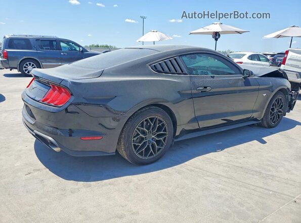 1FA6P8TH6J5183985 2018 FORD MUSTANG Черный Задняя правая четверть