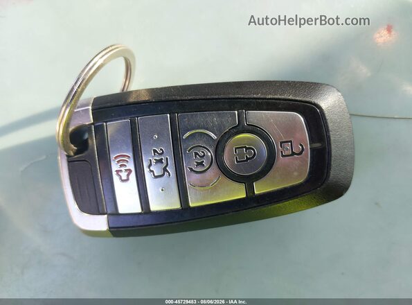 1FA6P8TH6L5129069 2020 FORD MUSTANG Серый Вид панели приборов