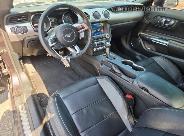 1FA6P8TH6N5135957 2022 FORD MUSTANG Black Вид панелі приладів